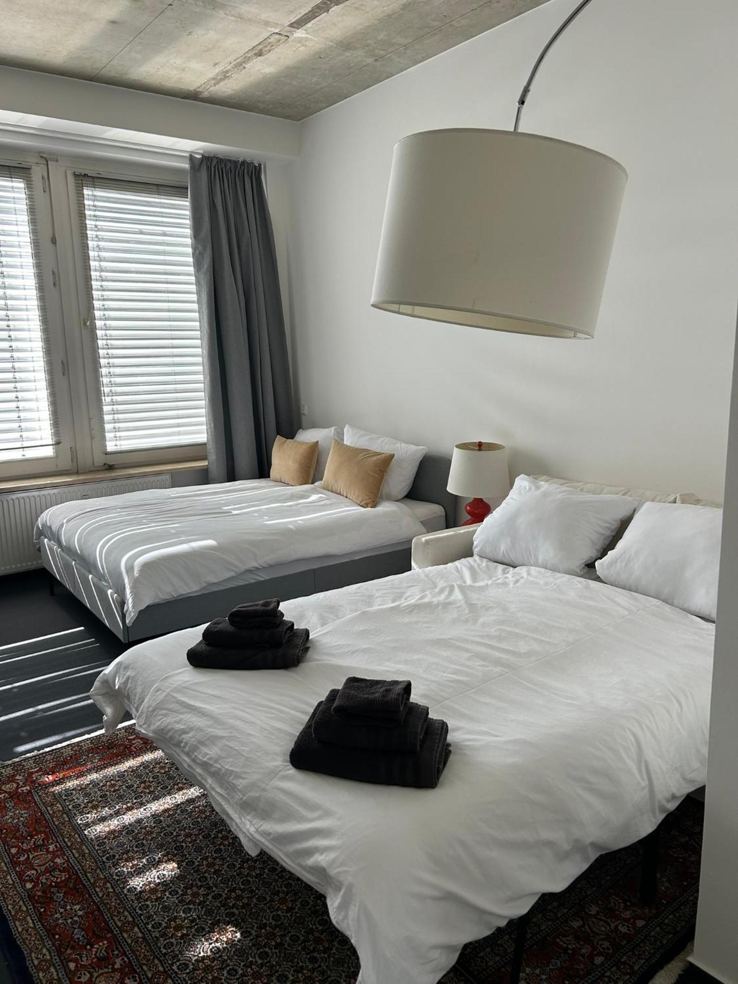 35 Qm Grosses Apartment Mit Eigenem Badezimmer In Den Elbvororten Hamburg Ngoại thất bức ảnh