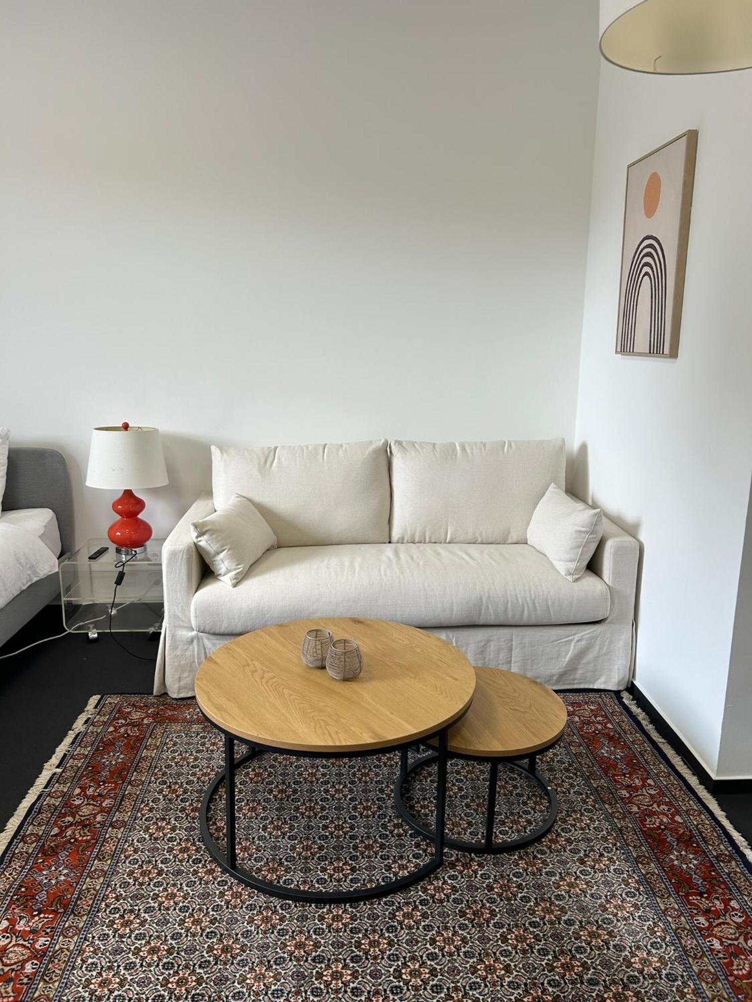 35 Qm Grosses Apartment Mit Eigenem Badezimmer In Den Elbvororten Hamburg Ngoại thất bức ảnh