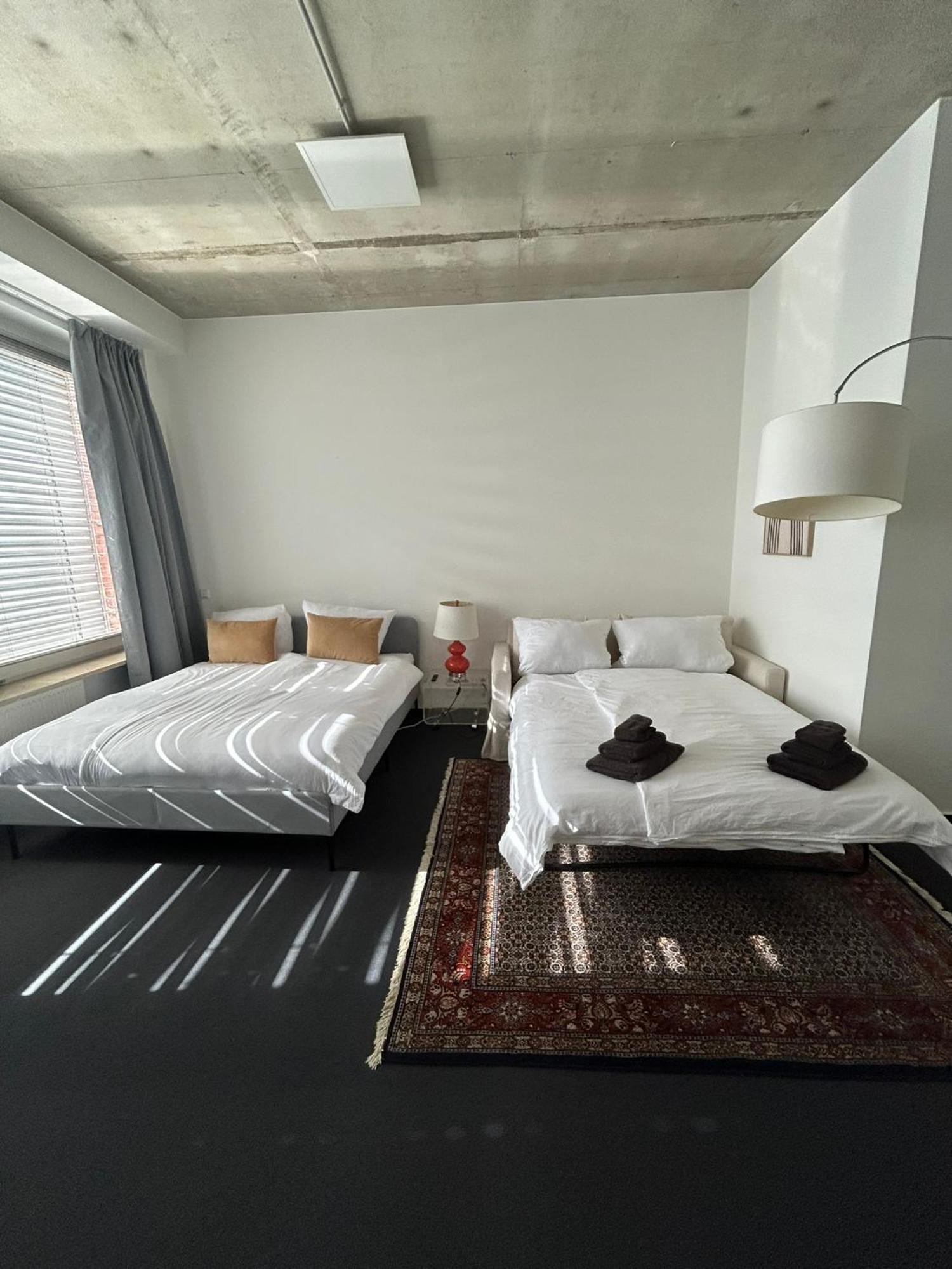 35 Qm Grosses Apartment Mit Eigenem Badezimmer In Den Elbvororten Hamburg Ngoại thất bức ảnh